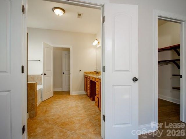 1028 Hamil Ridge Drive, Waxhaw, NC 28173