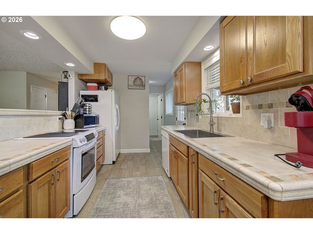 9808 Ne 114TH Ave, Vancouver, WA 98662