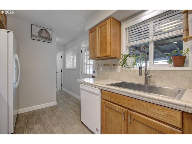 9808 Ne 114TH Ave, Vancouver, WA 98662