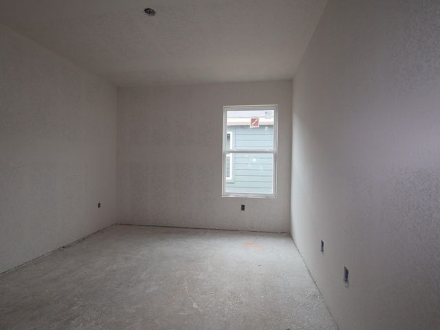 12400 Setting Peak LN, Buda, TX 78610