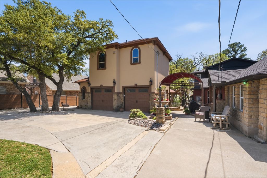 108 Marina View Court, Weatherford, TX 76087 — photo 5