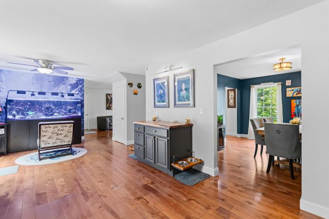 124 Olde Bridge Lane, Epping, NH 03042