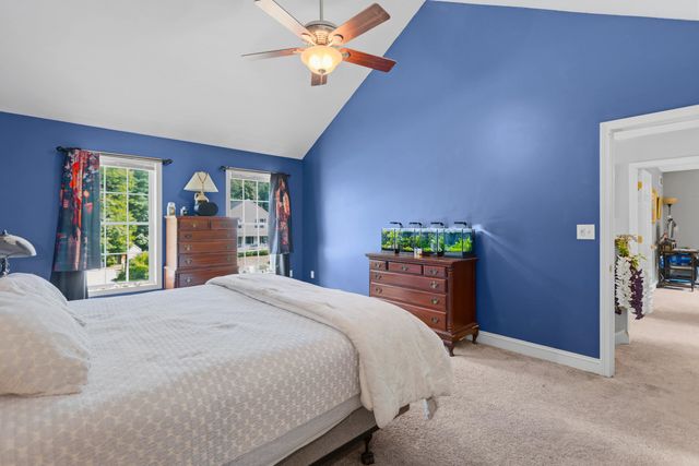 124 Olde Bridge Lane, Epping, NH 03042