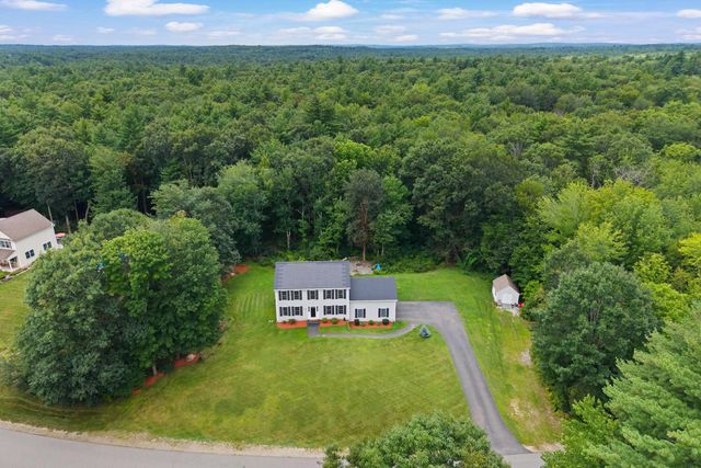 124 Olde Bridge Lane, Epping, NH 03042