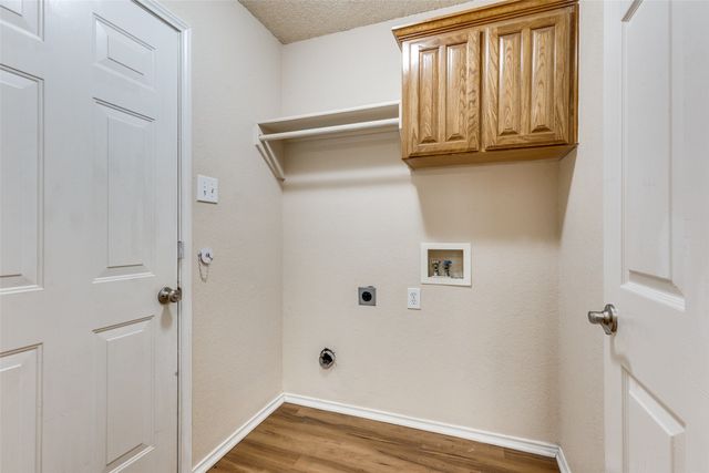 113 Saint James Court, Rhome, TX 76078