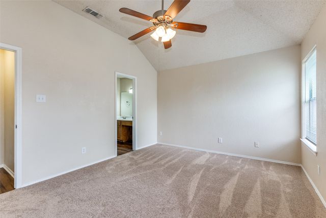 113 Saint James Court, Rhome, TX 76078