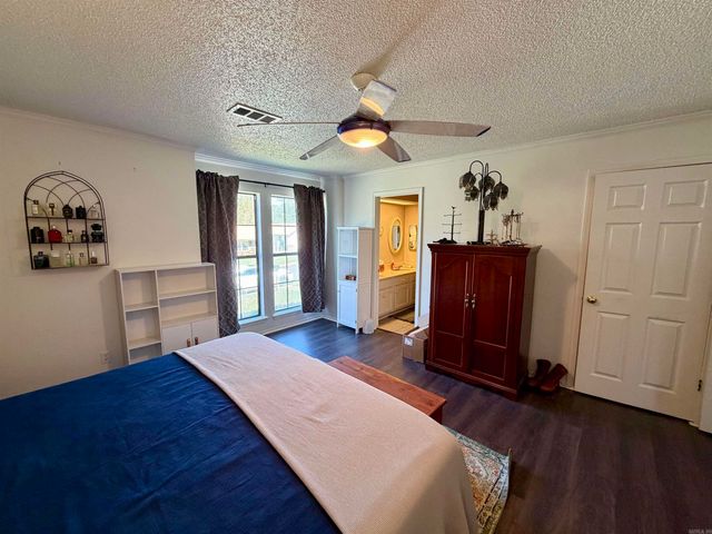 1013 Woodlawn Avenue, Hot Springs, AR 71913