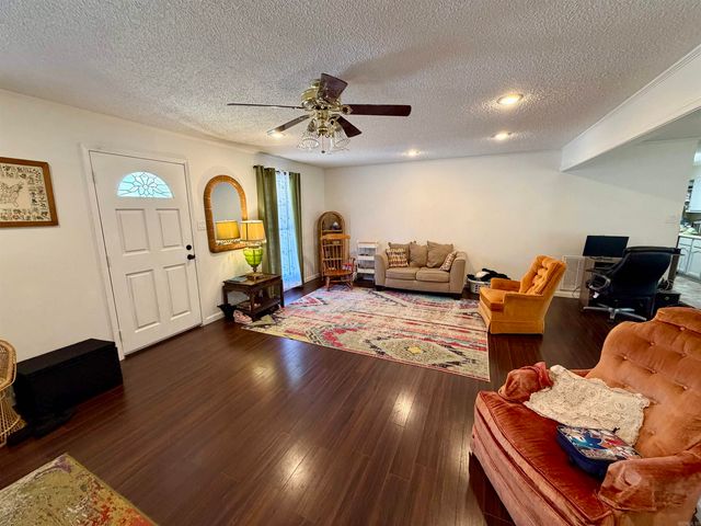 1013 Woodlawn Avenue, Hot Springs, AR 71913