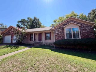 1013 Woodlawn Avenue, Hot Springs, AR 71913