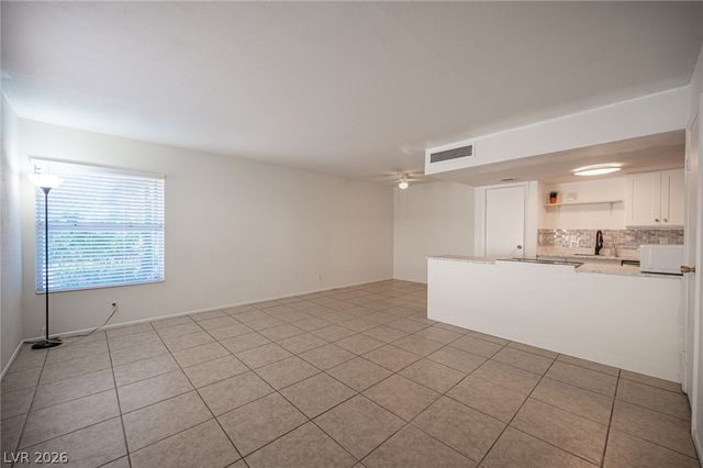 1428 Lorilyn Avenue 3, Las Vegas, NV 89119