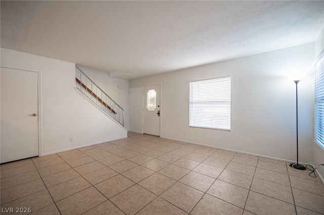 1428 Lorilyn Avenue 3, Las Vegas, NV 89119