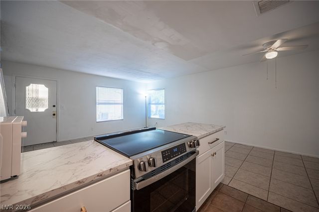 1428 Lorilyn Avenue 3, Las Vegas, NV 89119