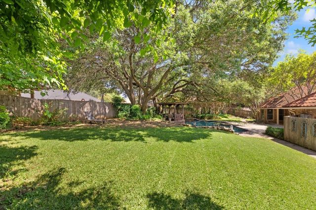 3519 Lake Powell Drive, Arlington, TX 76016
