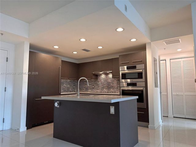 7751 NW 107th Ave 419, Doral, FL 33178