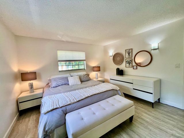 5640 SW 3RD Place 217, Margate, FL 33068