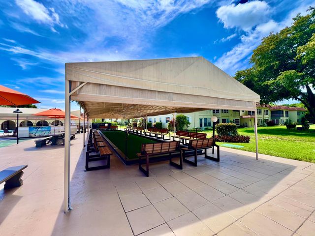 5640 SW 3RD Place 217, Margate, FL 33068