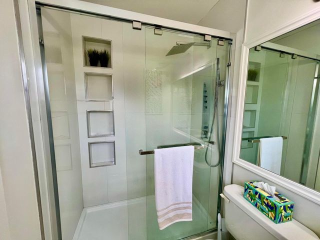 5640 SW 3RD Place 217, Margate, FL 33068