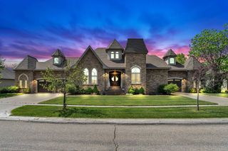 2319 N Rough Creek Rd, Derby, KS 67037