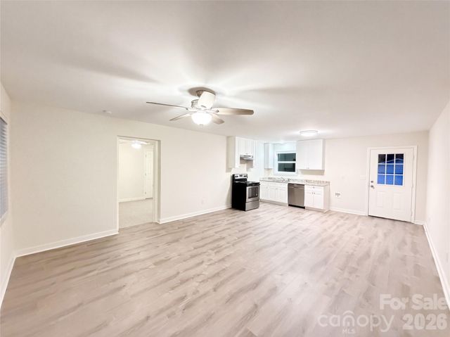 15408 Shawnee Trail, Matthews, NC 28104