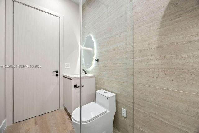 1135 NE 11th Avenue, Fort Lauderdale, FL 33304