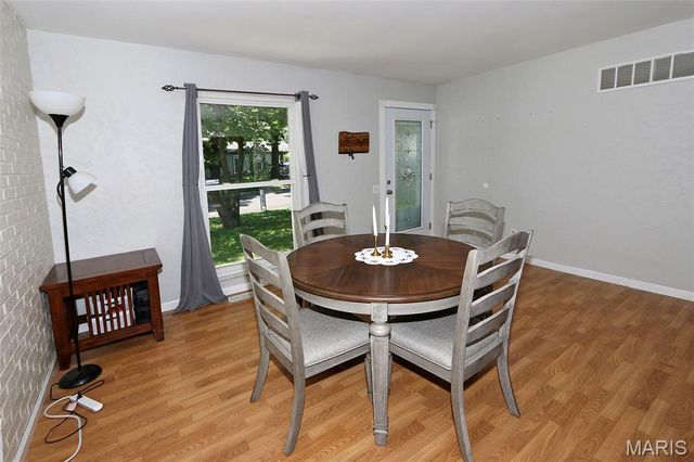 3033 Saint Babette Lane, St Charles, MO 63301