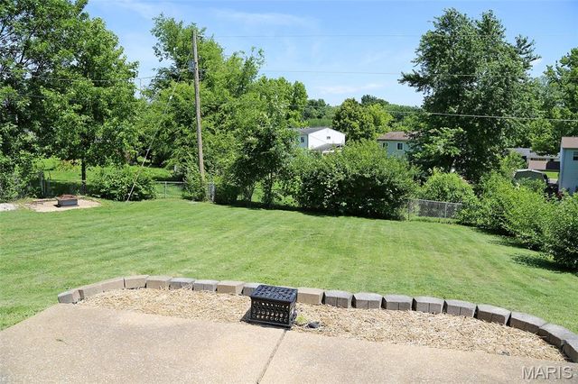 3033 Saint Babette Lane, St Charles, MO 63301