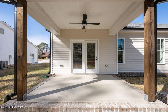 1216 Petite Terre Court, New Bern, NC 28560