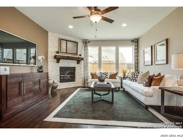 119 Aberdeen, Boerne, TX 78015