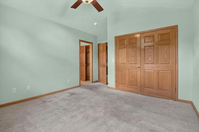 5035 N Northwood Trace, Janesville, WI 53545