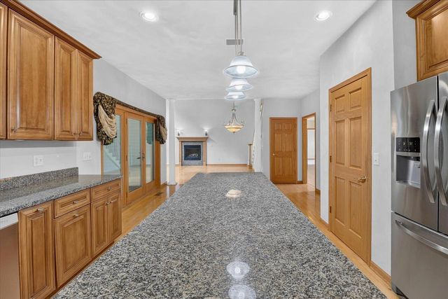 5035 N Northwood Trace, Janesville, WI 53545