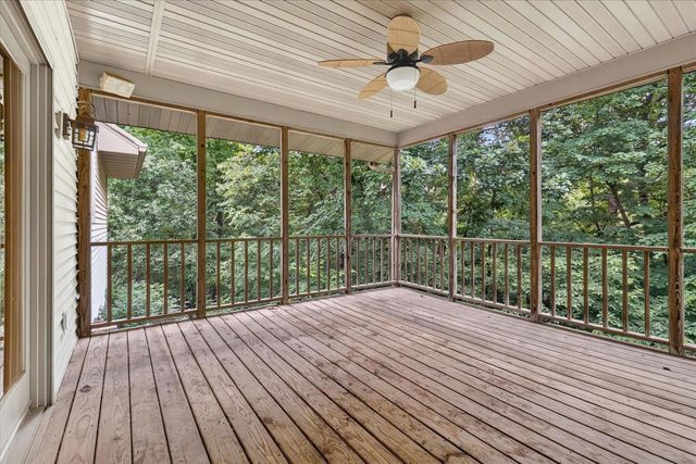 5035 N Northwood Trace, Janesville, WI 53545