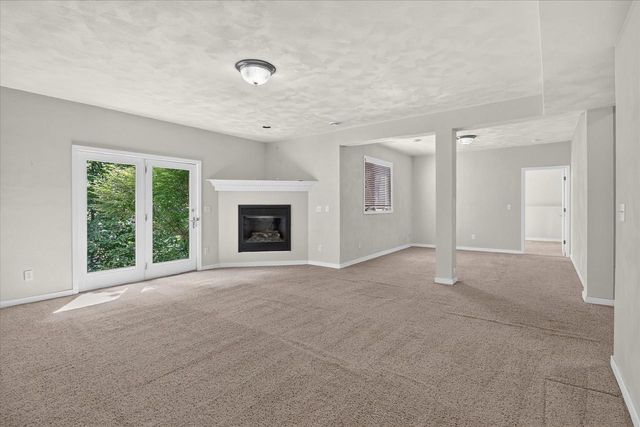 5035 N Northwood Trace, Janesville, WI 53545