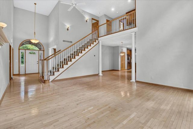 5035 N Northwood Trace, Janesville, WI 53545