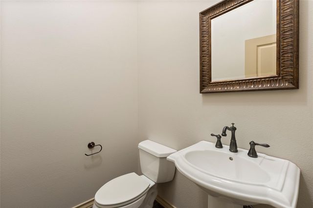 2601 Quinlan Park RD 603, Austin, TX 78732