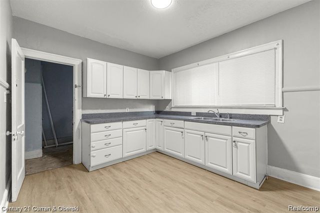 2015 Gladstone Street, Detroit, MI 48206