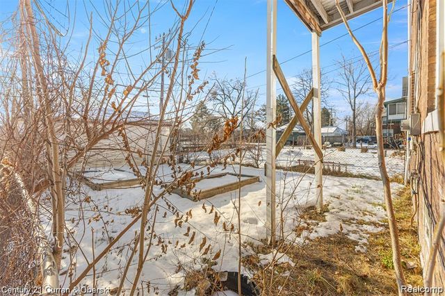 2015 Gladstone Street, Detroit, MI 48206