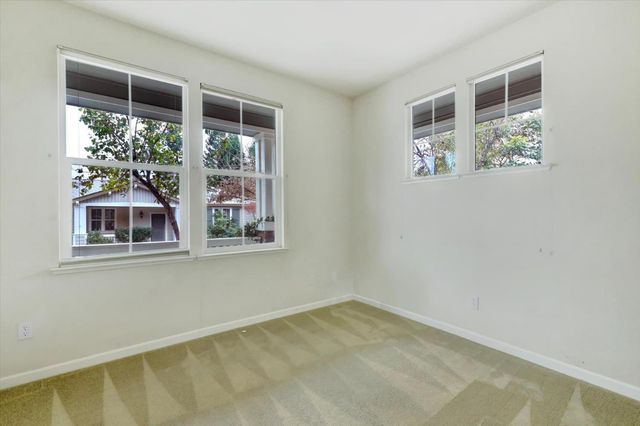 124 Starling Cir, Grass Valley, CA 95945