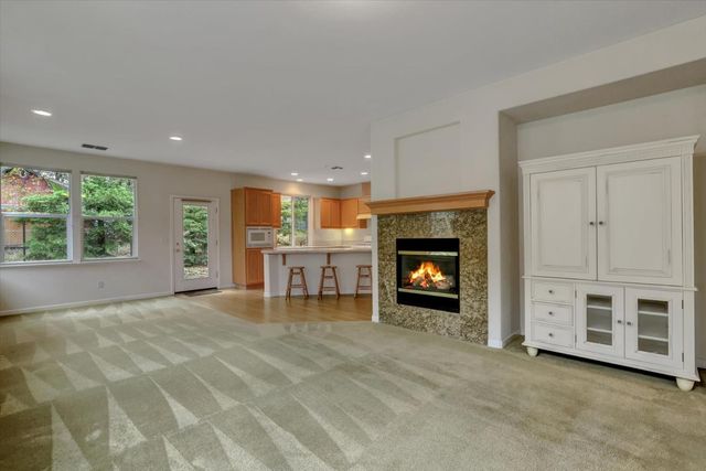 124 Starling Cir, Grass Valley, CA 95945