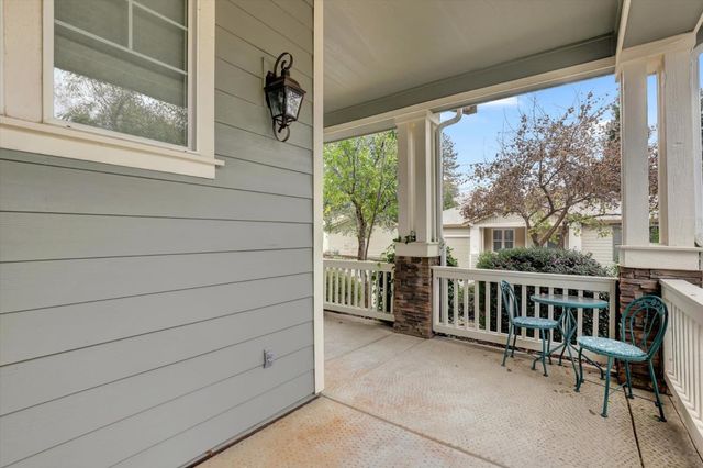 124 Starling Cir, Grass Valley, CA 95945