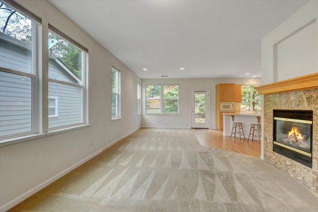 124 Starling Cir, Grass Valley, CA 95945