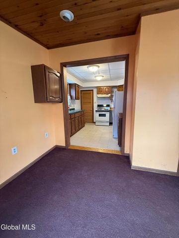 14 Davis Street, Glens Falls, NY 12801