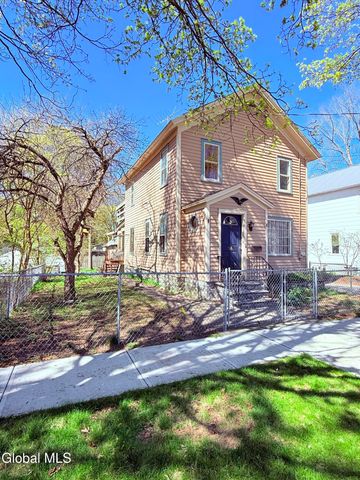 14 Davis Street, Glens Falls, NY 12801