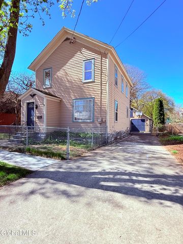 14 Davis Street, Glens Falls, NY 12801