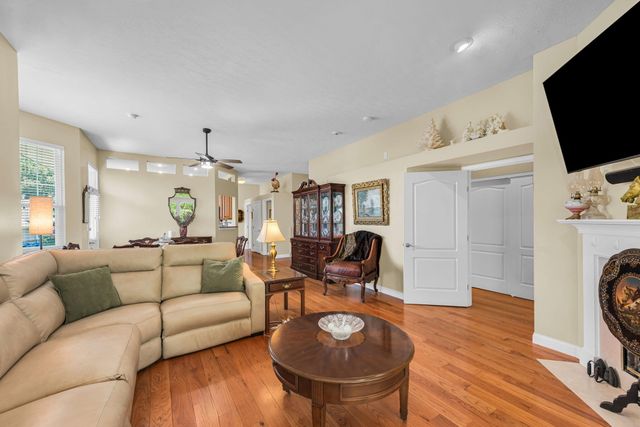 994 Oakmont Court, Union, KY 41091