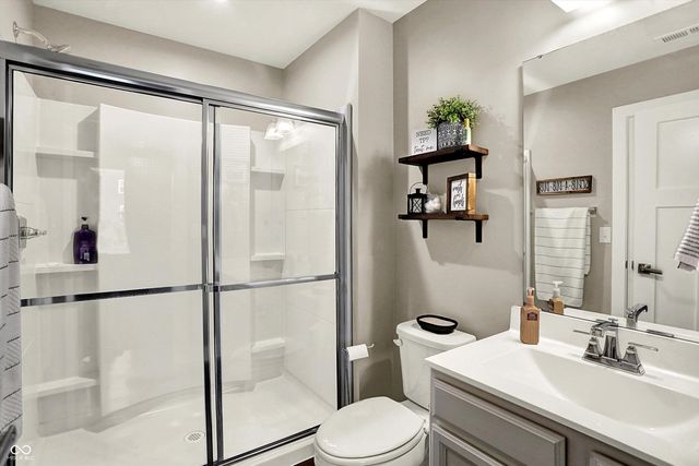 7272 W Beyers Court, New Palestine, IN 46163