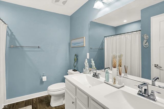 7272 W Beyers Court, New Palestine, IN 46163