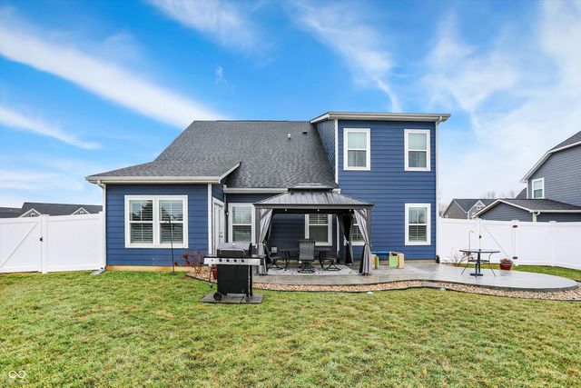 7272 W Beyers Court, New Palestine, IN 46163