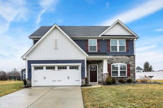 7272 W Beyers Court, New Palestine, IN 46163