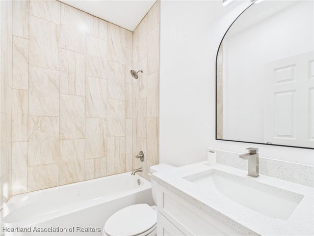 4634 Navarre Avenue, Sebring, FL 33872