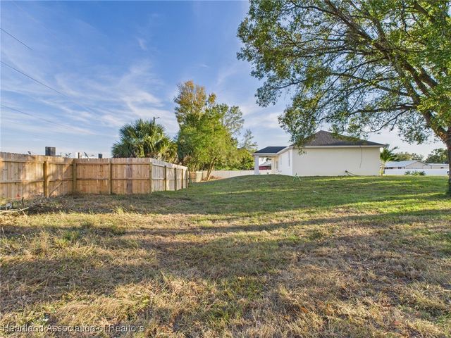 4634 Navarre Avenue, Sebring, FL 33872